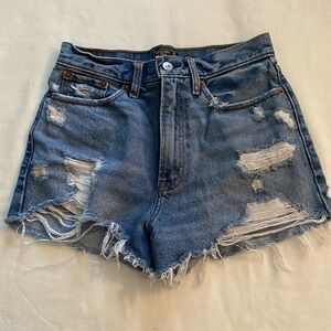 ABERCROMBIE AND FITCH SHORTS